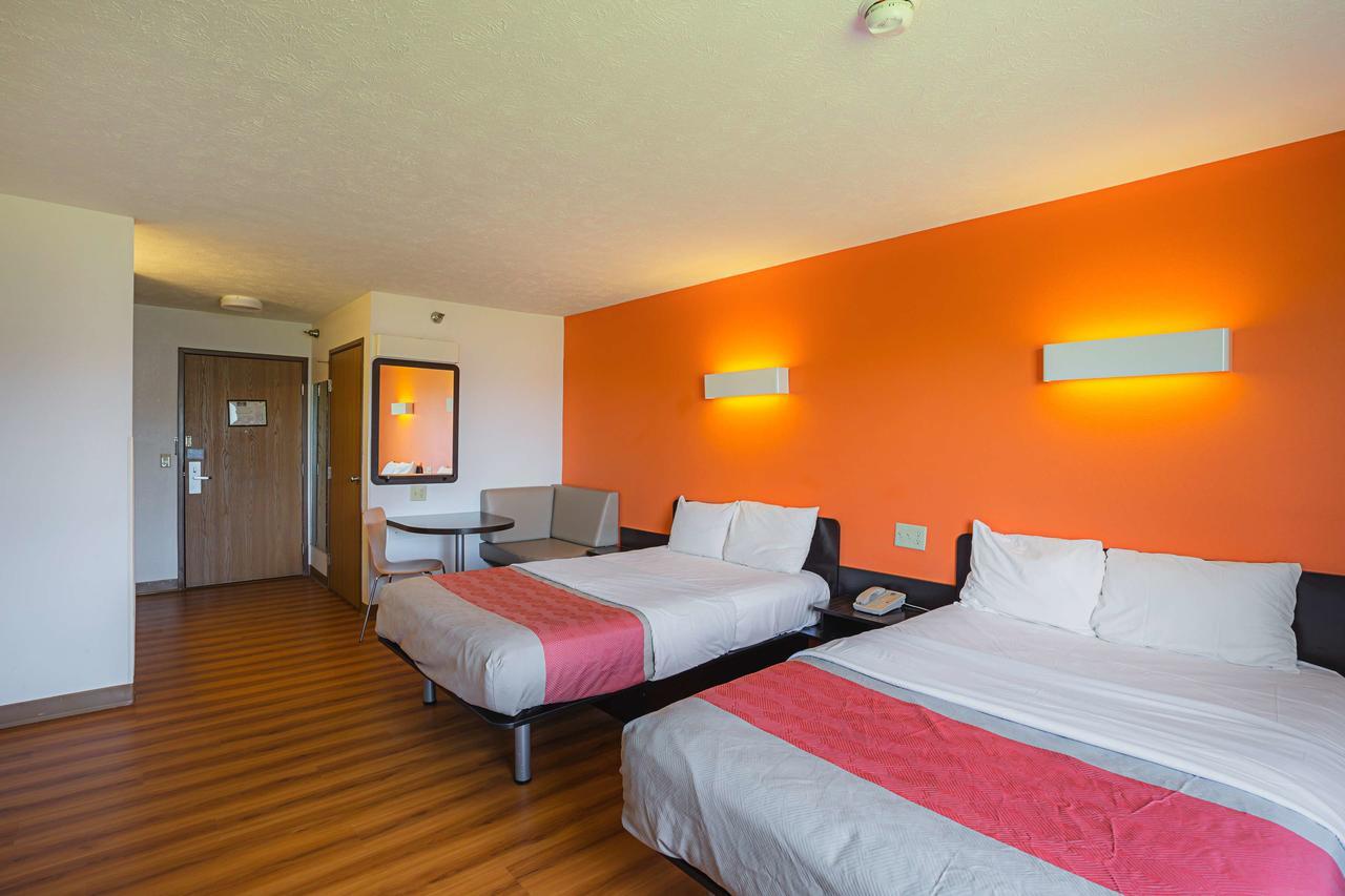 Motel 6 Omaha - IAT West Exterior foto